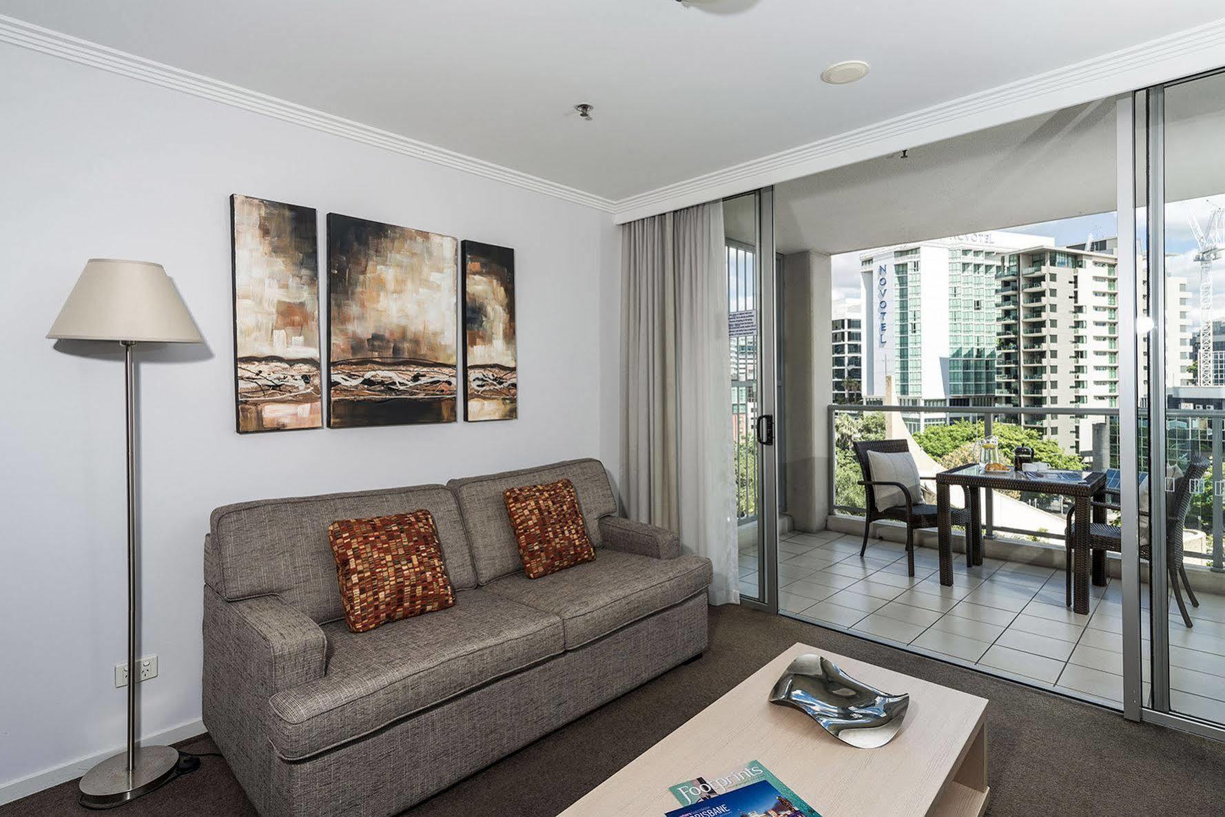 Oaks Brisbane Woolloongabba Suites المظهر الخارجي الصورة